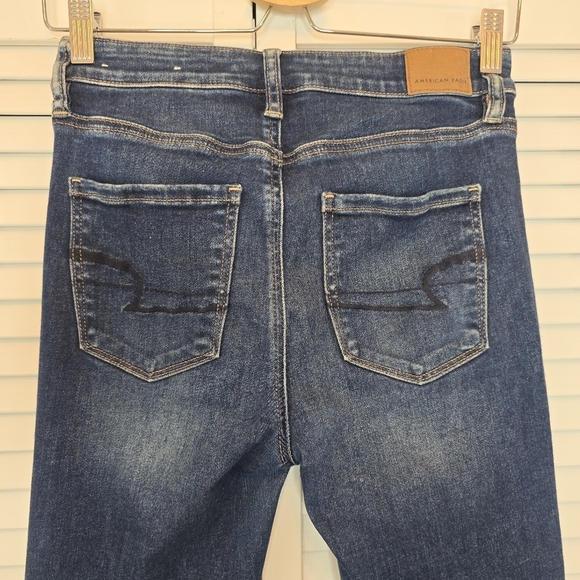 AMERICAN EAGLE Next Level Super High Rise Jegging Distressed Blue Jeans Women 4R - Picture 3 of 11
